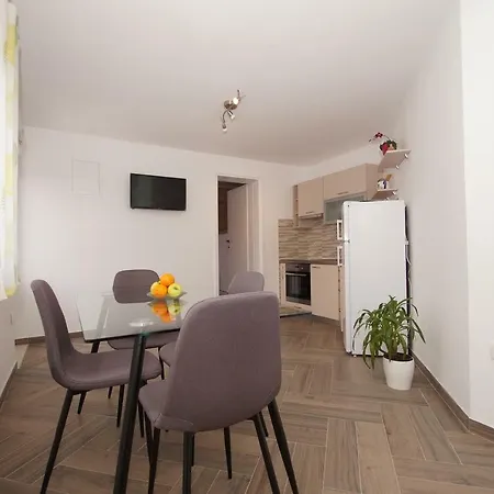 Andrea Apartamento *