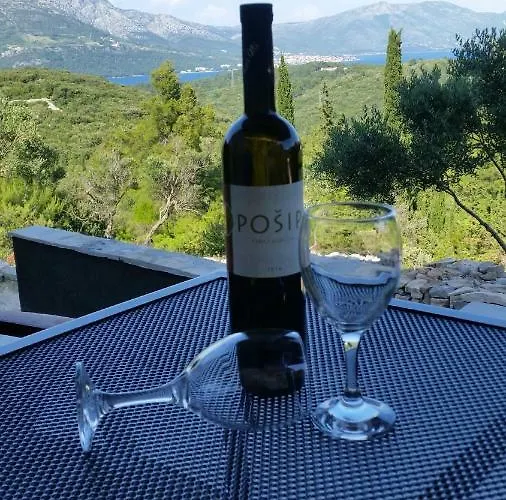 Andrea شقة Zrnovo